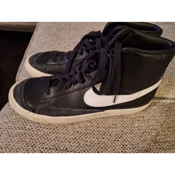 Nike Blazer Mid 77 Men's Size 10 US BQ6806-100 Black/White Athletic Shoes - Picture 5 of 8